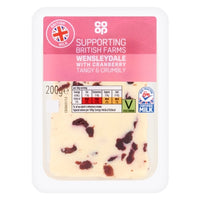 Co-op Wensleydale & Cranberry Wedge (200g)