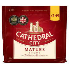 Cathedral City Mature Cheddar Cheese (200g)